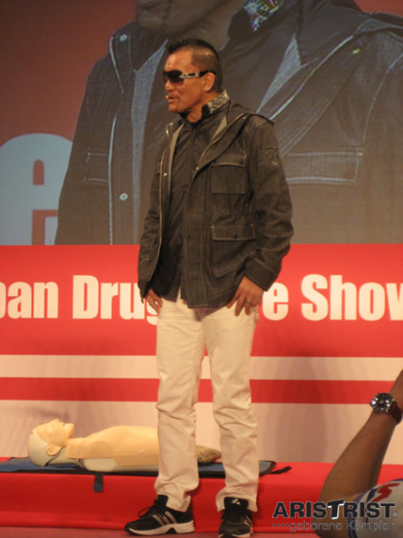 【蝶野選手着用アイテム「3/14『第14回ドラッグストアショー』AED普及イベントにゲスト出演」】